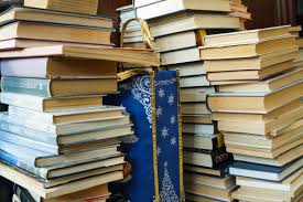 Fotos gratis : biblioteca, leyendo, estante para libros, Páginas,  conocimiento, investigación, literatura, aprendizaje, publicación,  colección, tapa del libro, paralela, Producto de papel, documento 6000x4000  - Alexei (other) - 1635093 - Imagenes ...