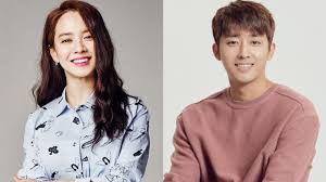 Song ji hyo took the time to compose herself before admitting that she indeed did have prior experience with this situation. Song Ji Hyo Son Ho Jun Confirmed As Leads In Jtbc Drama We Were In Love