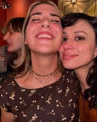 Cassandra Dooley's Instagram, Twitter & Facebook