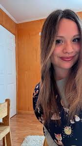 🦋Mi nombre es Vanessa Benedetti Muñoz, soy Terapeuta Ocupacional egresada  de universidad San Sebastián, sede Concepción. Mis atenciones en el área  infanto-juvenil, abarcarán diagnósticos tales como: 🟣Trastorno del  espectro autista. 🟣Trastorno por