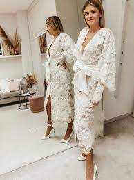 Für jede ablenkung dankbar rennt sie deshalb mitten in der. Iamyours Designer Annika Maria Wedding Dress Iamyours Gmbh