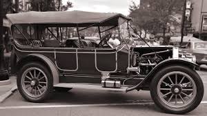 Image result for Viceroy Maroon 1931 Oldsmobile