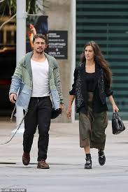 James franco's girlfriend is ahna o'reilly. James Franco Looks Relaxed As He Enjoys A Cinema Date With His Girlfriend Isabel Pakzad Daily Mail Online