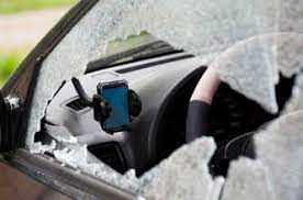 Does insurance cover a windshield chip? Vandalism Insurance Coverage For Your Car Carinsurance Com