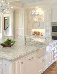 Learn the structural and design benefits of each type of molding, from hiding the sharp edges to providing spacing alignment. Kitchen Cabinet Top Trim Ideas And Pics Of Pine Kitchen Cabinets Tip 46292648 Antique White Kitchen Antique White Kitchen Cabinets White Kitchen Design