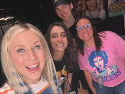 Summer 2025 photo dump ✨🖤☀️ • • • *this was way more difficult then i  expected being limited to 20 pics and tags limit*