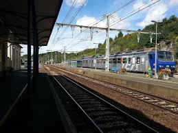 Ter Centre Val De Loire En Gare D Argenton Sur Creuse Argenton Sur Creuse Val De Loire Loire