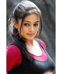 Priyamani South Indian Ponytail For Round Face Indian Hairstyles Asian Beauty Girl Long Face Hairstyles