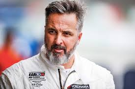 AUTOhebdo llama a un amigo