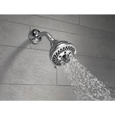 Delta H2okinetic Chrome 5 Spray Shower Head 1 75 Gpm 6 6 Lpm Lowes Com Shower Heads Delta Shower Heads Delta Faucets