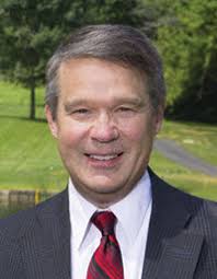 The bank offers loans, mortgages, convenience cards, checking and savings accounts, and business banking services. Swanson Looks Back On Years At Mcfarland State Bank Business Hngnews Com