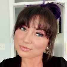 Maybe I don't hate friends to lovers, maybe I just hate Colin Bridgerton