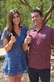 Kall family surprises father with Aggie ring