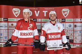 They play their home games at miskolc ice hall, located in miskolc. Bemutattak A Dvtk Jegesmedvek Uj Szereleset Boon