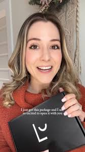 Amazon.com : LU My Happiness Daily Reflection Journal for Women with  Prompts, Metaphorical Cards, Coloring & Exercises