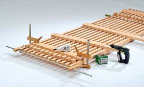 Betthaupt Aus Latten Schritt 6 Von 16 Idees De Lit Tetes De Lit Faits Maison Deco Chambre Parents