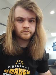 What music do I look like I listen to 😎