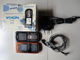 Nokia 2600 Classic with Brand New Cover ...