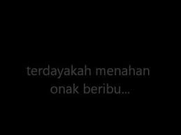 To cope with her loss, mia writes a song especially for him, but when she becomes. Lirik Lagu Cinta Kau Dan Aku Ost Drama Cinta Kau Dan Aku Youtube
