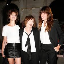 Pardon tu dormais. nouvel album écrit par jane birkin, produit et composé par etienne daho. Jane Birkin Fashion News Photos And Videos Vogue