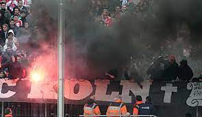 Für lukas podolski ist es ein ganz der abgang von podolski beim 1. Bundesliga Seite 1