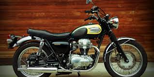 The 18 best motorcycles for beginners. Best Beginner Motorcycles Bikes Helmets Tips For New Riders