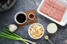 It will have delicious ground meat, plenty of the most authentic egg roll in a bowl will be made with pork mince, but weight watchers members and many other healthy dieters prefer chicken or turkey. Weight Watchers Instant Pot Egg Roll Bowl With Freestyle Smartpoints 21 Day Fix Carrie Elle