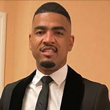 ملف ‏‎Victor M. Landor‎‏ الشخصي‎