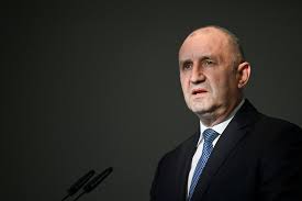 Bulgaria Plays Hardball with U.S. over Visa Waiver, Limits Extension for U.S. Tankers