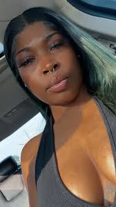 Wettest Dayes Profile - Vids, Pics & More | ManyVids - ManyVids