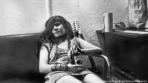 Janis joplin — kozmic blues 04:22 janis joplin — me and bobby mcgee 04:29 janis joplin — piece of my heart 04:26 Vor 50 Jahren Verstorben Blues Konigin Janis Joplin Musik Dw 04 10 2020