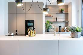 poggenpohl kitchen ijkelenstam keukens light design kitchen licht interieur taupe nissen miele greep keuken ontwerp keuken inspiratie keuken interieur