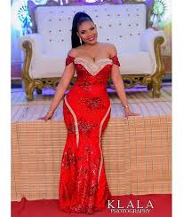 African Evening Dresses Hot And Trendy Designs For Modern Ladies Zaineey S Blog African Evening Dresses Women S Evening Dresses Evening Dress Fashion