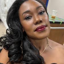 Piper Brown's Instagram, Twitter & Facebook