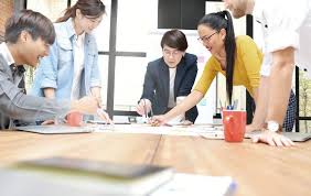 Pelaksanaan pekerjaan pembangunan rumah tinggal. 4 Kontrak Kerja Karyawan Yang Wajib Diketahui Futuready