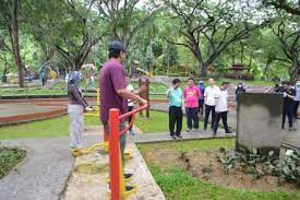 Contextual translation of taman rekreasi into english. English 125 Buletin Mutiara