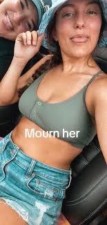 Ashley Rexrode (@ashleyrexrode)