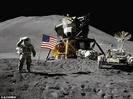 New Nasa Photos Reveal American Flags Planted During Moon Landings Proudly Yet Wave Four Decades After Last Apollo Mission Moon Landing Apollo Missions Man On The Moon