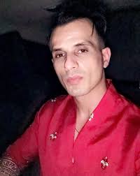 Swipe left , swipe right