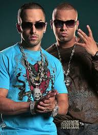 Wisin Yandel Follow The Leader Ft Jennifer Lopez Pin By Rakoczy Elwanda On Music Celebrity Singers Latin Men My Favorite Music