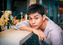 Nhóm nhạc "Anh trai vượt ngàn chông gai"