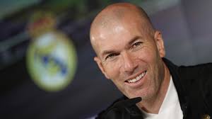 Zinedine zidane was born on june 23, 1972, in marseille, france. Bericht Zidane Verlasst Real Nach Saisonende