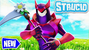 You can fight friends and enemies in this. How To Get A Free Skin In Strucid Roblox Youtube
