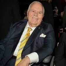 Carlos ardila lulle y su esposa. Carlos Ardila Lulle Pa Twitter Colombia Mejora El Dia Que Le Prohiban A Los Pobres Votar Son Mayoria Y Por Siglos Han Elegido Mal