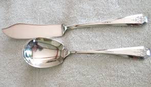 Wm Rogers Silver Plate Antoinette Pattern Master Butter Knife Etsy Art Deco Fashion Silver Plate Art Deco Pattern