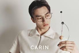 #korea #actor #남자 #연예인 #송강 #화보. ì¹´ë¦° ìƒˆ ì–¼êµ´ì— ë°°ìš° ì†¡ê°• ì•„ì£¼ê²½ì œ