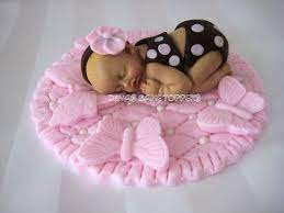 Pin De Ninet Vasquez Diez En Edible Art Sugar Figurines Fondant All Bebe De Fondant Tecnicas De Decoracion De Tartas Bebes En Porcelana Fria
