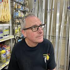 Tabatha Booth's Instagram, Twitter & Facebook