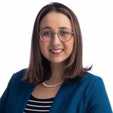 Allison Belcher's Instagram, Twitter & Facebook