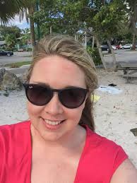 When will Golden Coral open